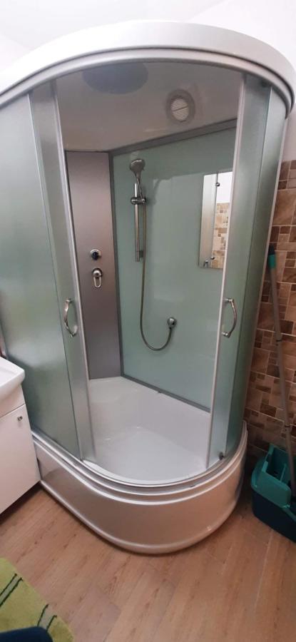 Elite Flats Two Bedroom Utena Luaran gambar